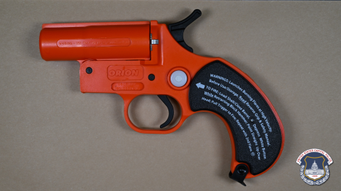 Flare gun