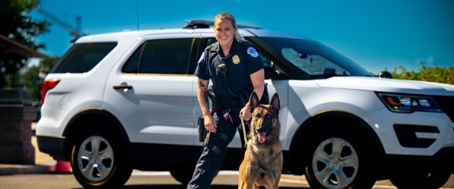 U.S. Capitol Police Officer with k-9