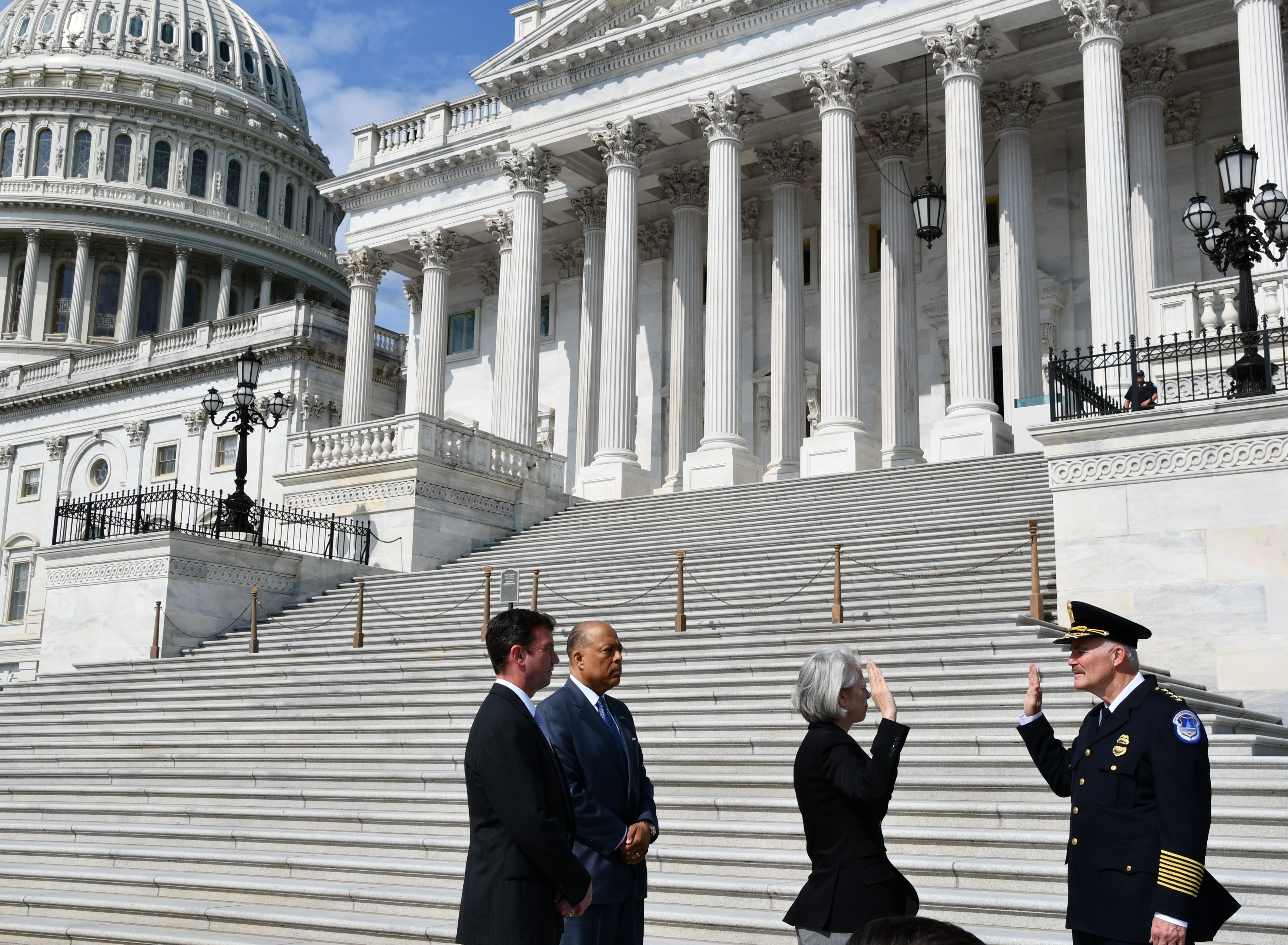 DSC  7811  Chief Manger Swearing In with CPB 